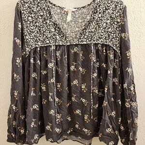 Matilda Jane Gray Boho Floral Blouse Size L
